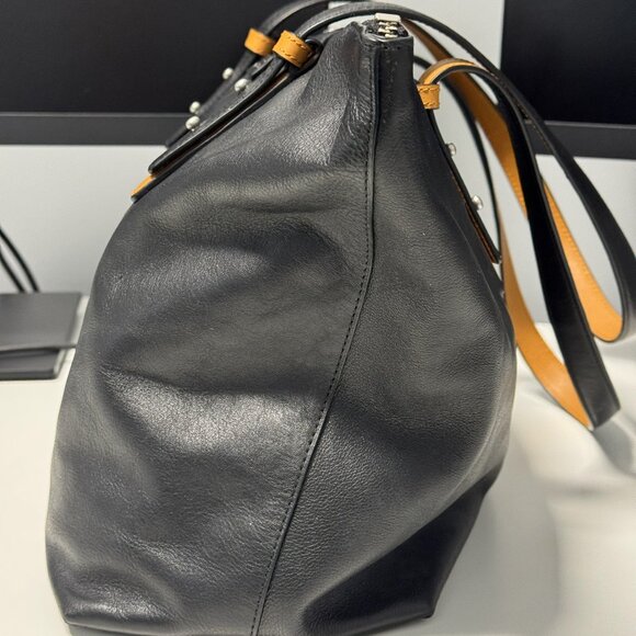 NWT VERA BRADLEY Gallatin Genuine Leather Large Shoulder Tote Bag Black 22318481 - Picture 8 of 9